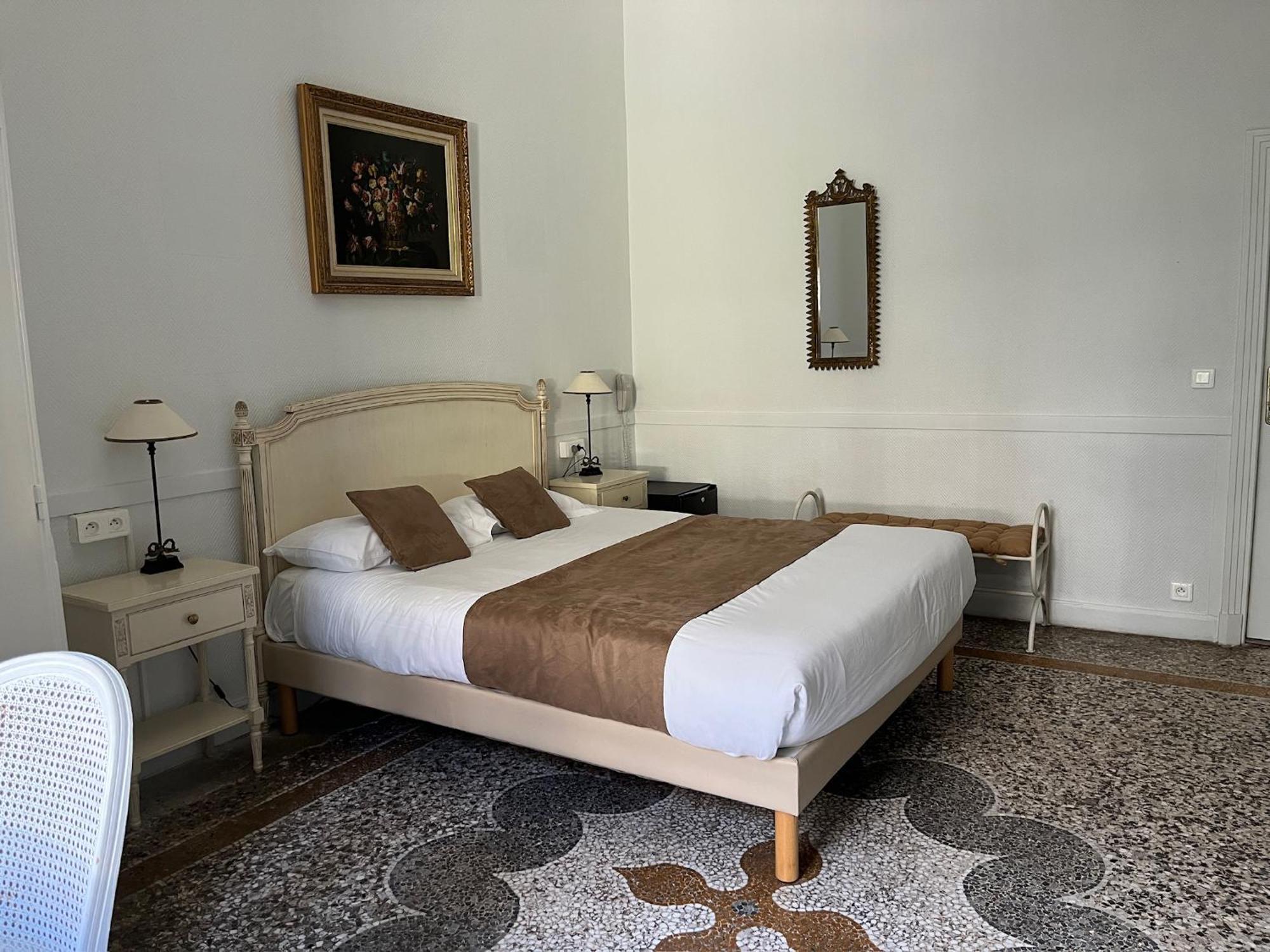 Hotel Garden 3*